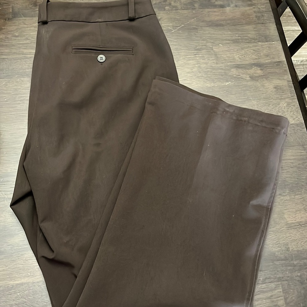 Worthington modern fit brown dress pants